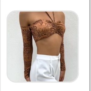 SWAN TOP - PAISLEY × 1
S / NEUTRAL TIGERMIST